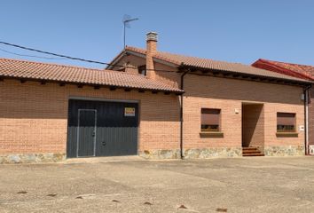 Chalet en  Calahorra De Boedo, Palencia Provincia
