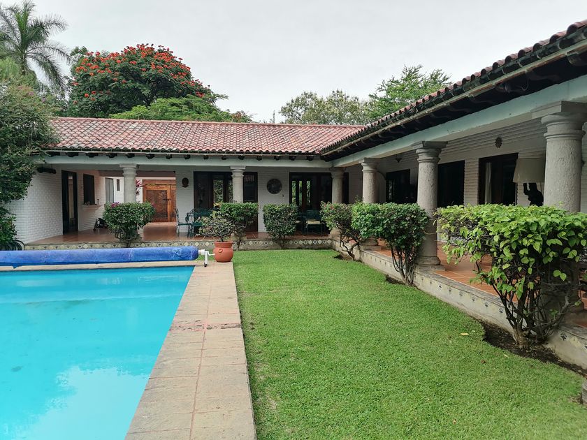 renta Casa en Palmira Tinguindin, Cuernavaca, Morelos (NEX-156853)-  