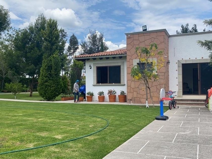 venta Casa en Residencial Granjas de Tequisquiapan, Tequisquiapan (EB