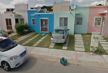 Casa en  Calle 10 Norte, Solidaridad Centro, Solidaridad, Quintana Roo, 77710, Mex