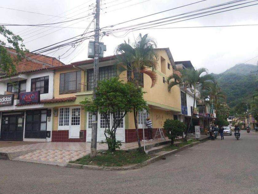 Casa en venta Cra. 14 #170, Ibagué, Tolima, Colombia