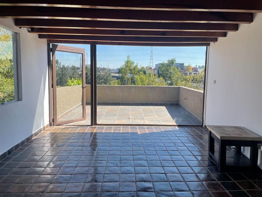 renta Casa en Lomas Anáhuac, Huixquilucan (EB-MI2840r)