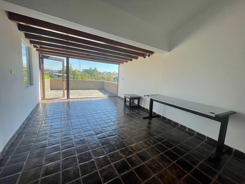 renta Casa en Lomas Anáhuac, Huixquilucan (EB-MI2840r)