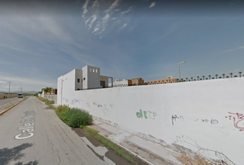Casa en fraccionamiento en  Calle Nogalar, Fraccionamiento Las Arboledas, Torreón, Coahuila De Zaragoza, 27084, Mex