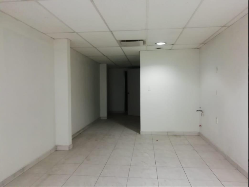 renta Local comercial en Cuchilla Agrícola Oriental, Iztacalco