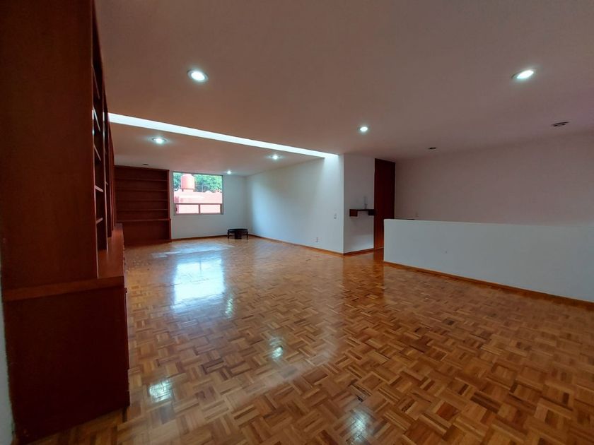 venta Casa en Tlalpan Centro, Tlalpan, CDMX (434702458) icasas.mx