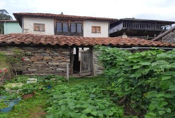 Chalet en  Trevias, Asturias