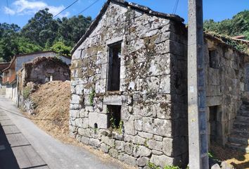 Chalet en  Ponte Caldelas, Pontevedra Provincia