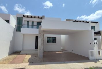 Casa en condominio en  Uady, Cholul, Mérida, Yucatán, 97305, Mex