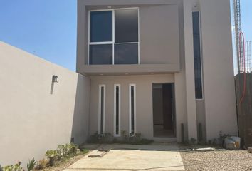 Casa en  Santa Cruz De Bravo, Oaxaca