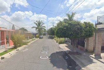 Casa en  Calle Atlantida, Hacienda Santa Fe, Jalisco, México