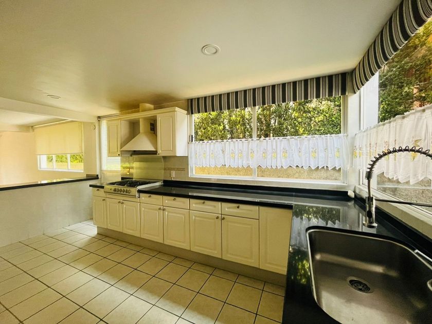 renta Casa en fraccionamiento en Las Águilas, Álvaro Obregón, CDMX icasas.mx