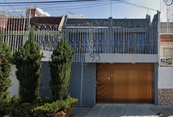 Casa en  Plateros, Coatepec, Porfirio Diaz, Nezahualcóyotl, Estado De México, México