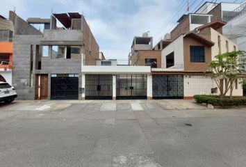Casa en  Ordonez Vargas 163, Lima, Perú