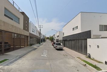 Casa en  Ambar, Colinas De Las Cumbres 1o. Sector, Monterrey, Nuevo León, México