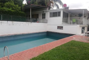 Casa en fraccionamiento en  Av Paseo Del Conquistador, Lomas De Cortes, Cuernavaca, Morelos, México