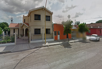 Casa en  Calle Niños Héroes, Centro, Urbanización Número 2, Ciudad Obregón, Sonora, México