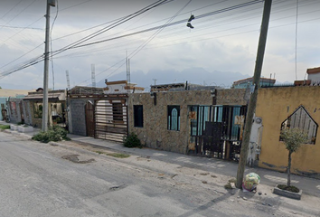 Casa en  Calle Julio A. Roca, Francisco Villa, Monterrey, Nuevo León, México