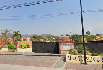 Casa en fraccionamiento en  Alta Tensión 6, Rinconada De Xochitepec I, Villas De Xochitepec, Morelos, México