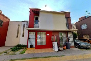 Casa en condominio en  P.º De La Razón, Urbi Quinta Montecarlo, 54719 Cuautitlán Izcalli, Méx., México