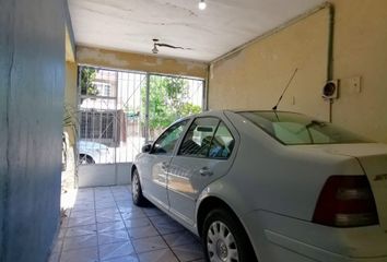 Casa en fraccionamiento en  Calle Capitán Diego Fernández Villa 102, Fracc Bulevares 1ra Sección, Aguascalientes, 20288, Mex