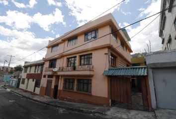 Casa en  Restaurant Valery, Calle Húsares, Quito, Ecu
