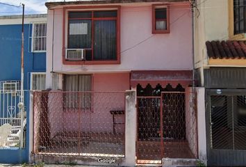 Casa en  Primero De Mayo 212, Fidel Velázquez Sánchez, Ciudad Victoria, Tamps., México