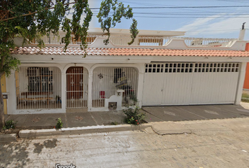 Casa en  Valle De Matamoros, Valle Dorado Ll, Mazatlán, Sinaloa, México