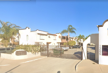 Casa en condominio en  Misión De Santo Domingo 1265, San Borja Residencial, Chapultepec, Ensenada, Baja California, México