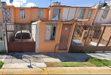 Casa en  Azucena 125, Las Margaritas, San Jorge Pueblo Nuevo, Estado De México, México