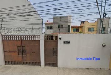 Casa en  Rodolfo López De Nava 14, Lomas De Trujillo, 62763 Tres De Mayo, Morelos, México