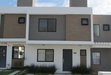 Casa en  Zákia Querétaro, Paseos De Zakia Poniente, Santiago De Querétaro, Querétaro, México