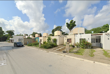 Casa en fraccionamiento en  Av. Timón 93, Puerto Morelos, Quintana Roo, México