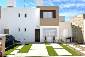 Casa en fraccionamiento en  Callejon De Los Tovares, Callejon De Los Tovares, San Luis Potosí, México