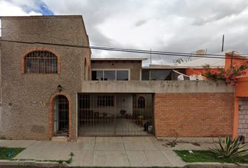 Casa en  Manolo Martínez 319, San Ignacio, 34030 Durango, Dgo., México