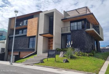 Casa en fraccionamiento en  Calle Paseo De Las Pitahayas, Paseo Picasso, Zibata, Condominio Ceiba, El Marqués, Querétaro, 76269, Mex