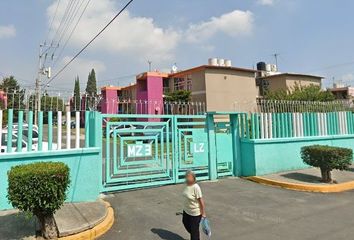 Departamento en  Calle Miguel Domínguez, Unidad Habitacional Los Héroes, Ixtapaluca, México, 56585, Mex