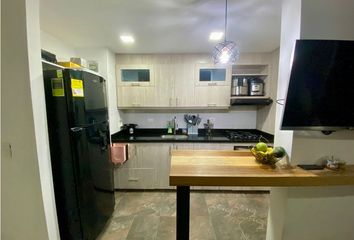 Apartamento en  Rodeo Alto, Medellín