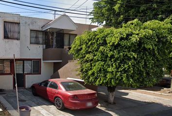 Casa en  Paseo Herradura, Francisco Villa, Zapopan, Jalisco, México