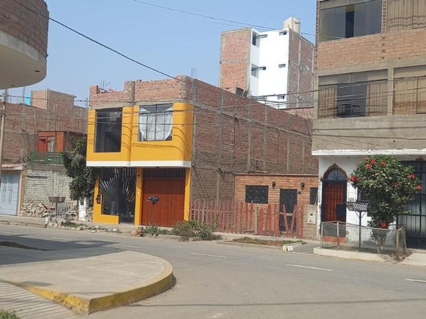 venta Terreno en Comas, Lima (1011595)