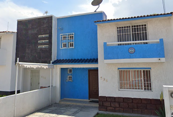 Casa en  Santuarios Del Cerrito, Corregidora, Querétaro