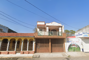 Casa en  Cda. De Ernesto Aguirre Colorado 669, Pueblo Nuevo, 86560 Cárdenas, Tab., México