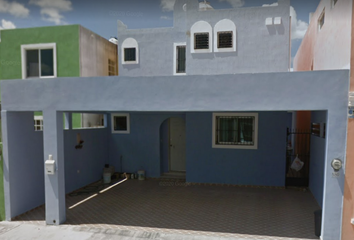 Casa en  Fraccionamiento Villas Zona Dorada, Calle 43-a, Fraccionamiento Villas Zona Dorada, Mérida, Yucatán, México