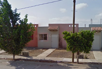Casa en fraccionamiento en  Calle Laguna 24316, Santa Fe, Sinaloa, México