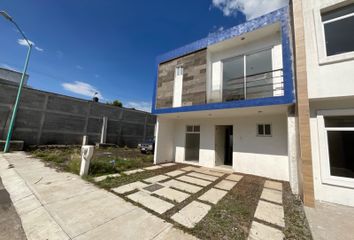 Casa en fraccionamiento en  Quinceo, Morelia, Michoacán, México