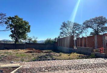 Lote de Terreno en  Altozano, El Pinar Sm Altozano, Bosque Monarca, Morelia, Michoacán, México