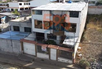 Casa en  Calle La Y, Ambato, Ecu
