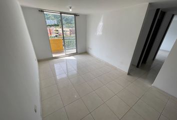 Apartamento en Avenida Carrera 5, Topacio, Comuna 8 - Ciudadela, Perímetro Urbano Ibagué, Ibagué, Centro, Tolima, Rap (especial) Central, 740004, Colombia