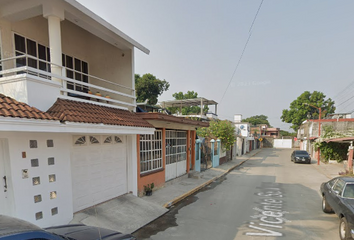 Casa en  Vicente Suárez, Los Naranjos, Matias De Cordova, Tapachula, Chiapas, México