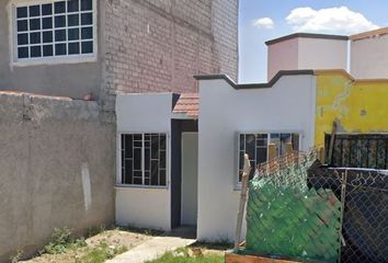 Casa en fraccionamiento en  Camino Real, Celaya